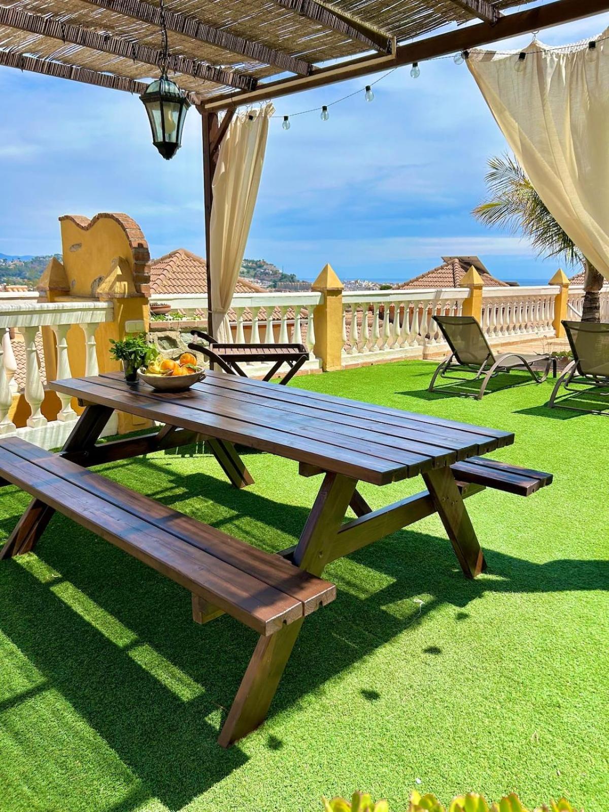 Chalet Con Piscinas Y Vistas De Ensueno Almuñécar エクステリア 写真